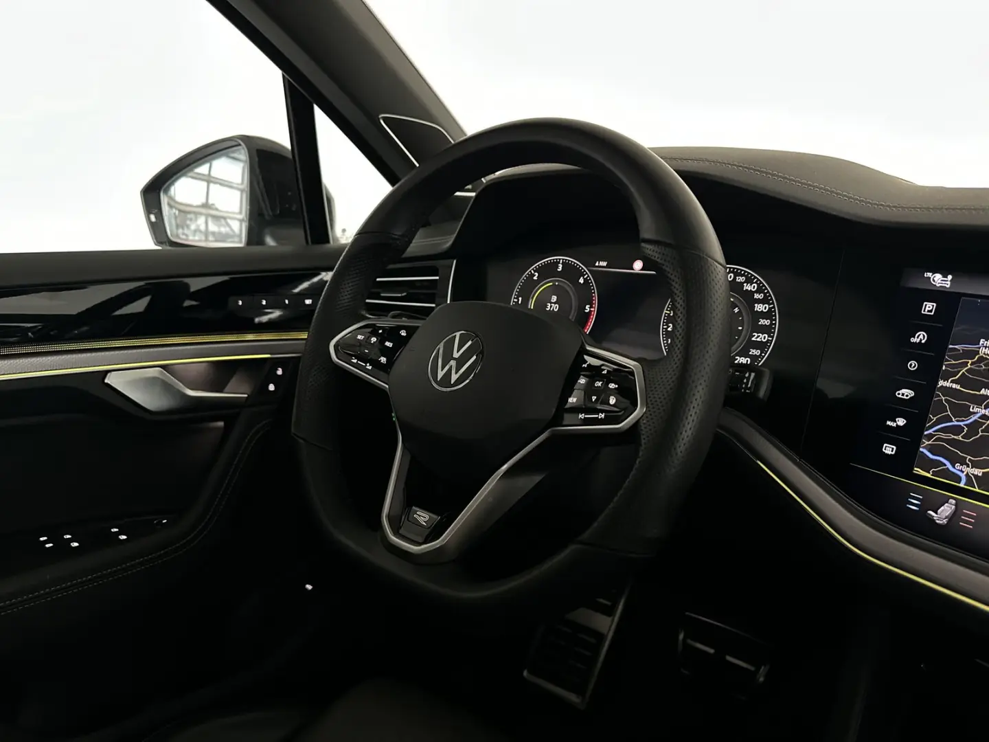 Touareg R-Line BLACK|NACHT |HUD|AHK|SOFT|LUFT|