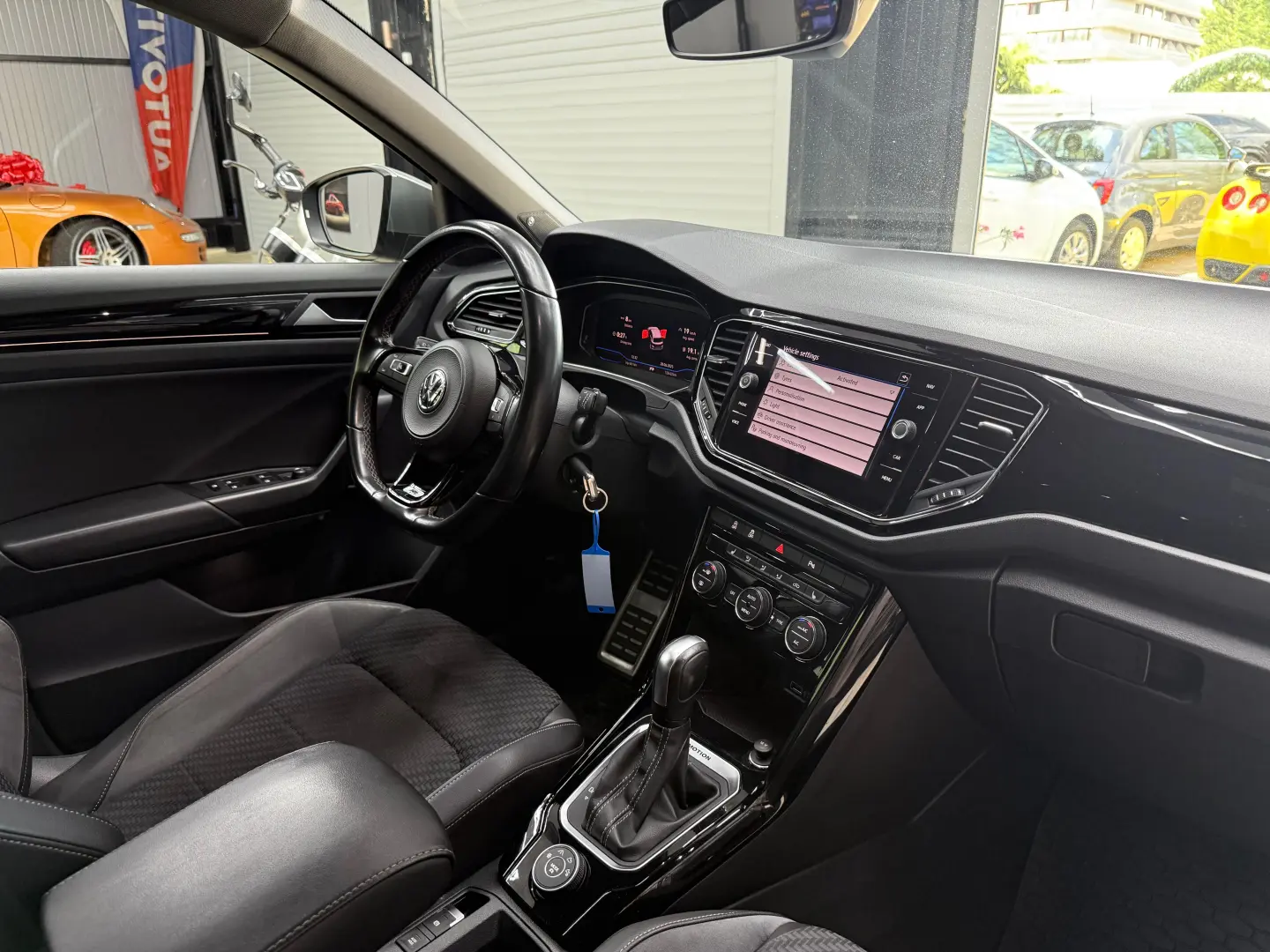 Volkswagen T-Roc R 2.0 TSI 4Motion