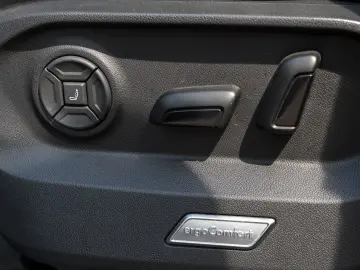 Touareg 3.0 TSI eHybrid 4Motion R PANORAMA LUFTF