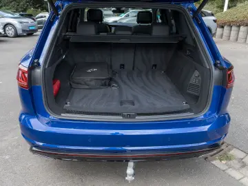 Touareg 3.0 TSI eHybrid 4Motion R PANORAMA LUFTF