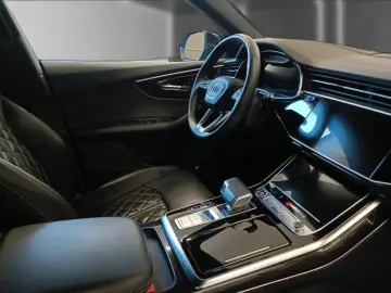 Q8 50 TDI Quattro/Ventilation/Massage/360/AirSusp/B&O/Amb
