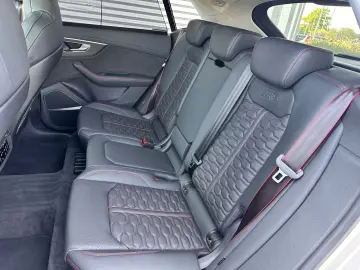 RSQ8 R ABT 740PS 1OF 125 Siambeige