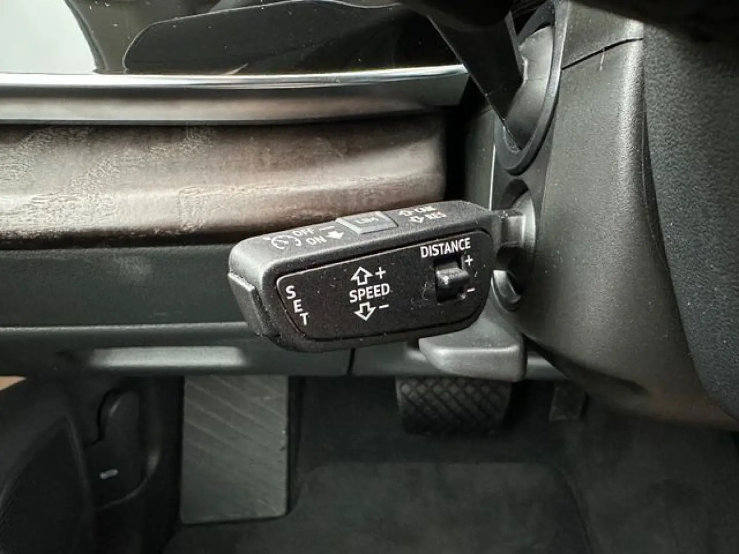 Q8 50 TDI qu. tiptr. AHZV+AIR+HD+B&O+HEAD