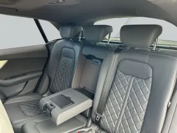 Q8 50TDI quattro S-line MATRIX+PANO+AHK+B&O+360°