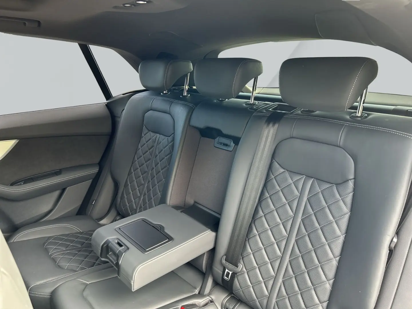 Q8 50TDI quattro S-line MATRIX+PANO+AHK+B&O+360°
