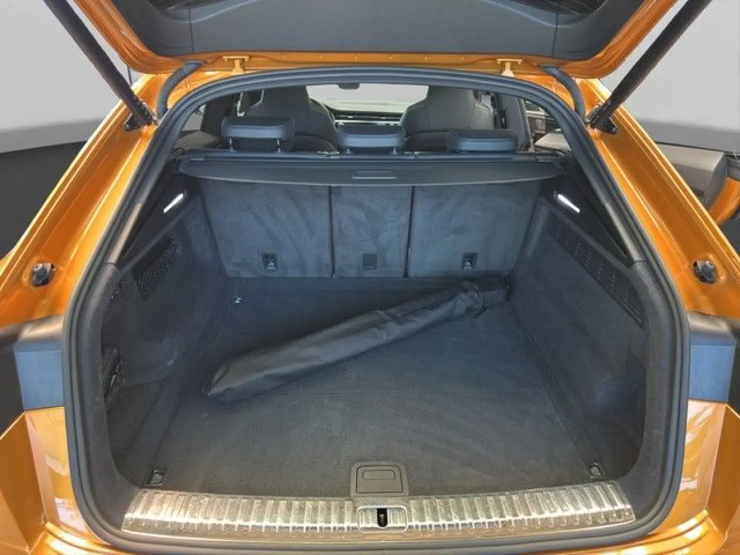 Q8 50 TDI competition plus/B&O/Ventilation/360/AirSusp