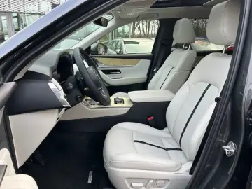 CX-80 e-SKYACTIV PHEV Takumi Plus 6-Sitzer