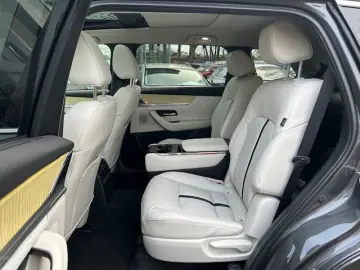 CX-80 e-SKYACTIV PHEV Takumi Plus 6-Sitzer