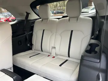 CX-80 e-SKYACTIV PHEV Takumi Plus 6-Sitzer