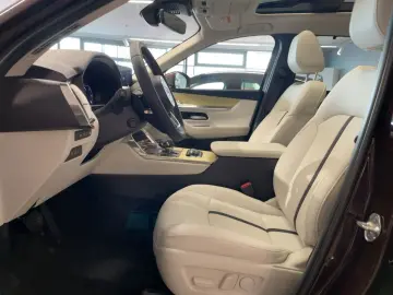 CX-80 Takumi Plus 2.5L e-SKYACTIV PHEV 327ps 8AT