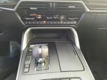 CX-80 5WGN 2.5L e-SKYACTIV PHEV 327ps 8AT AWD Ho