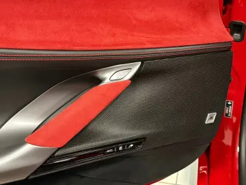 SF90 SPIDER CARBON INT&EXT RED INT JBL FULLOPT!