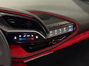 SF90 SPIDER CARBON INT&EXT RED INT JBL FULLOPT!