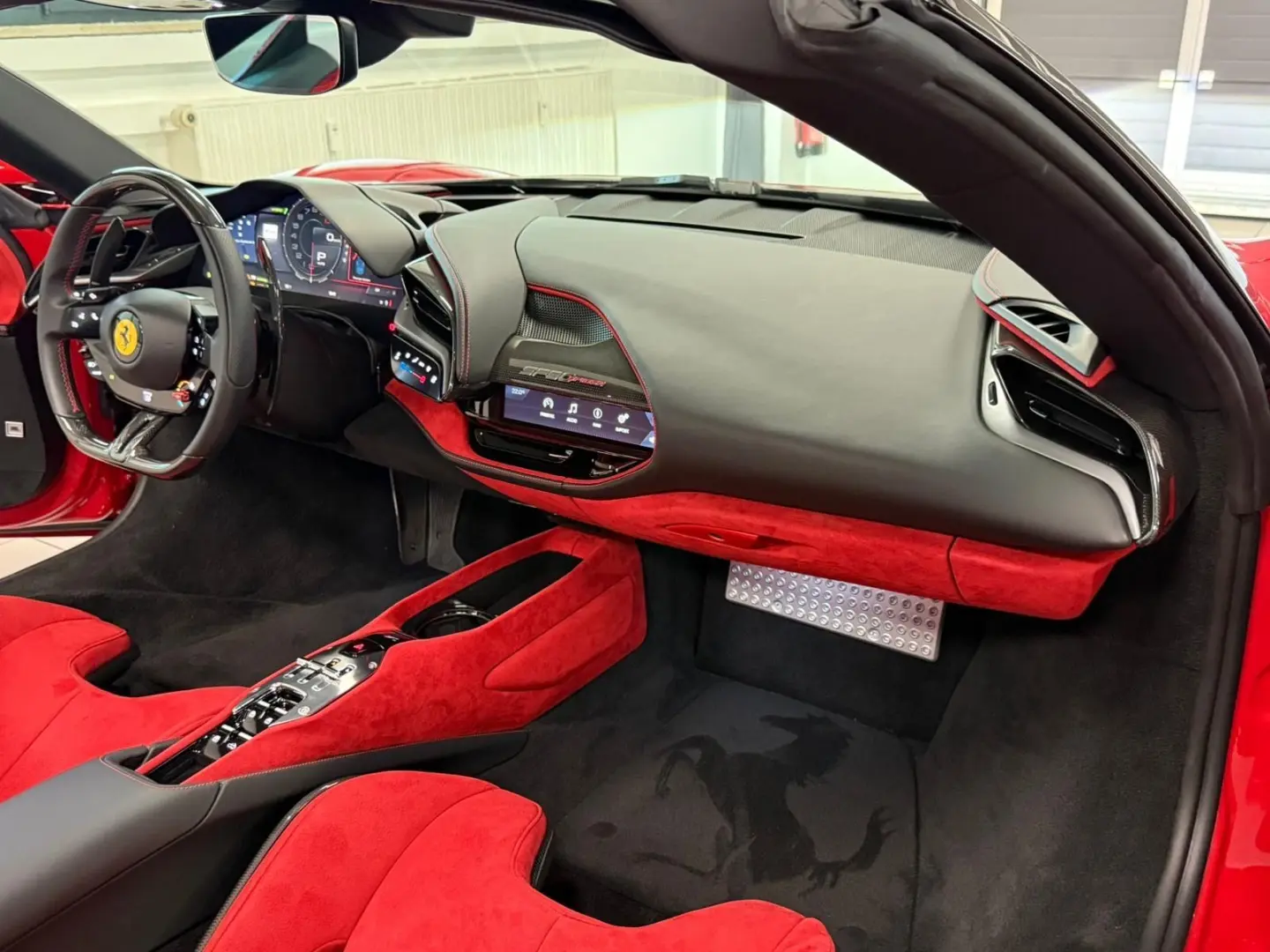 SF90 SPIDER CARBON INT&EXT RED INT JBL FULLOPT!