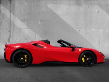 SF90 Spider*belüftete Sitze*Nackenhzg*Lift*JBL*