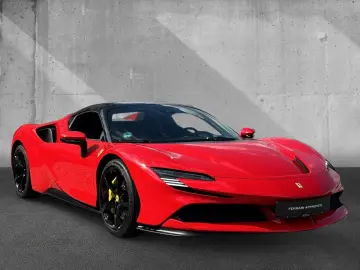 SF90 Spider*belüftete Sitze*Nackenhzg*Lift*JBL*
