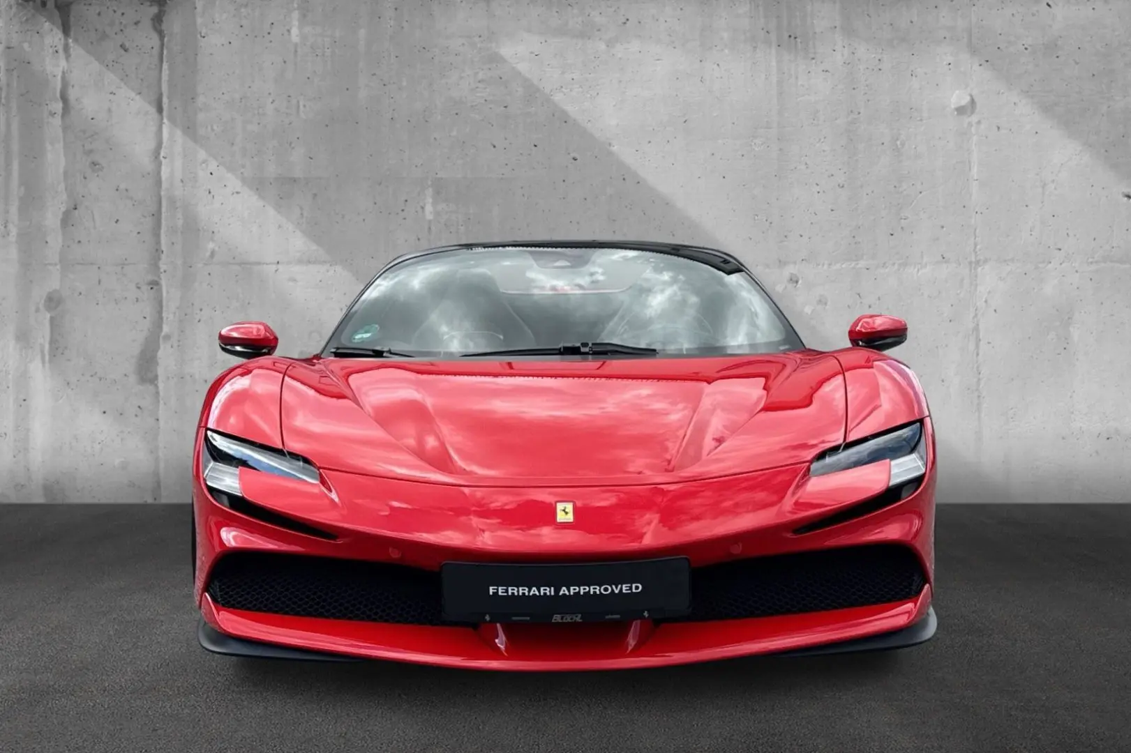 SF90 Spider*belüftete Sitze*Nackenhzg*Lift*JBL*