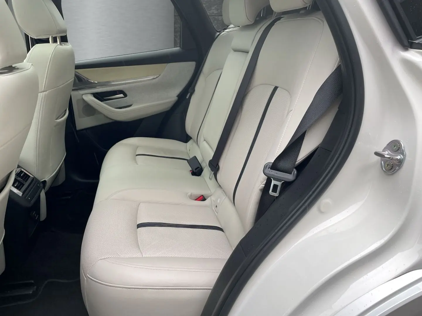 CX-60 Takumi Hybrid AWD 2.5 Pano Bose Navi Kamer