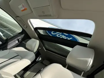 CX-60 Takumi Plug-in Hybrid 328PS Allrad Panoram
