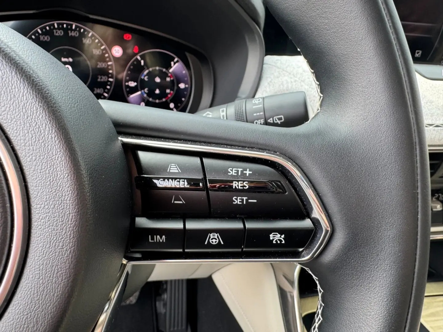 CX-60 Takumi Plug-in Hybrid 328PS Allrad Panoram