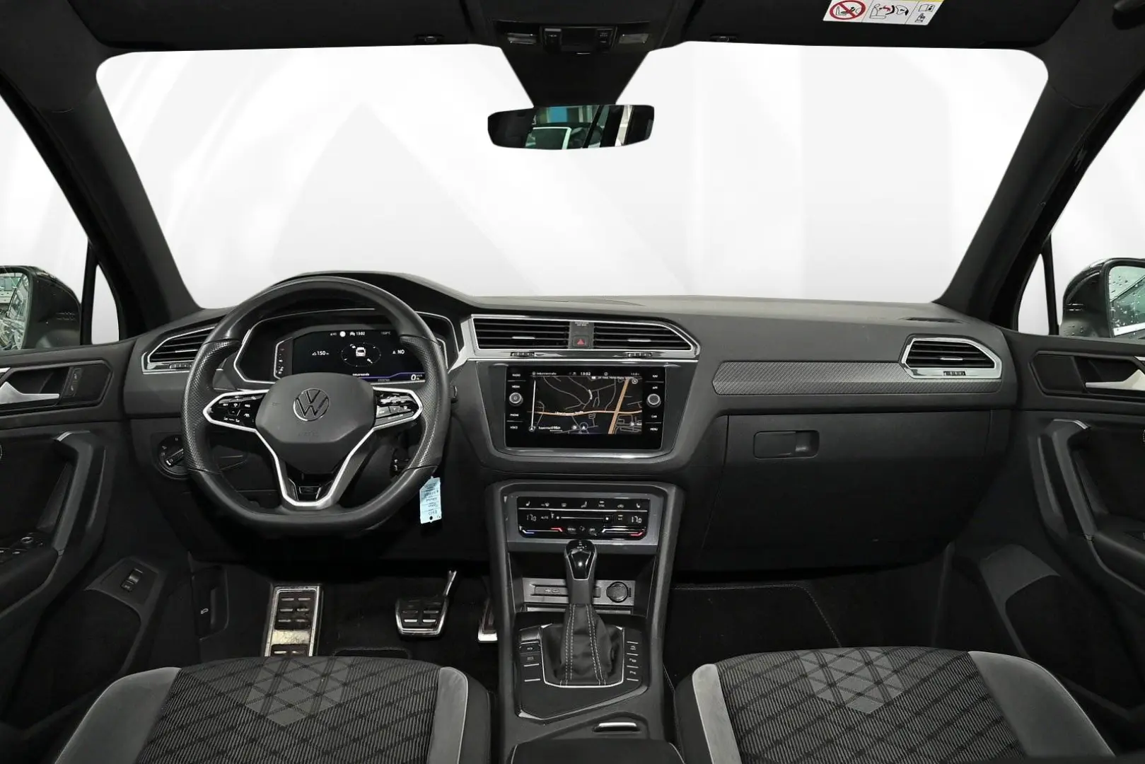 Tiguan 1.5 TSI DSG R-Line 3,99% Finanzierung mög
