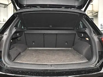 Tiguan 1.5 TSI DSG R-Line 3,99% Finanzierung mög