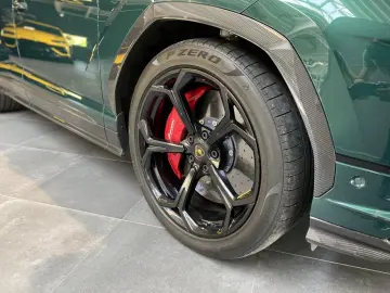 Urus S VollCarbon Pano. BangOlufsen