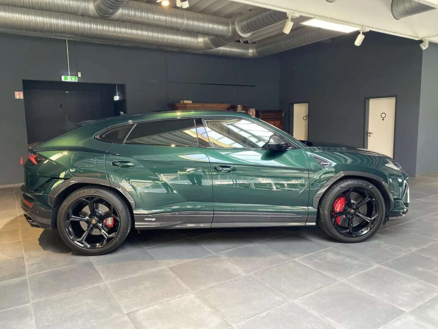 Urus S VollCarbon Pano. BangOlufsen