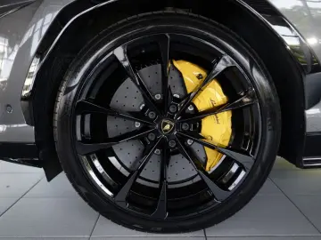 Urus *23 Zoll *Pano *Keramik *B&O *LUFT 
