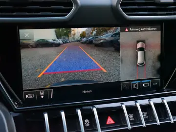 Urus 4.0 V8*ACC*B&O*PANORAMA*HEADUP*MASSAGE*LED*