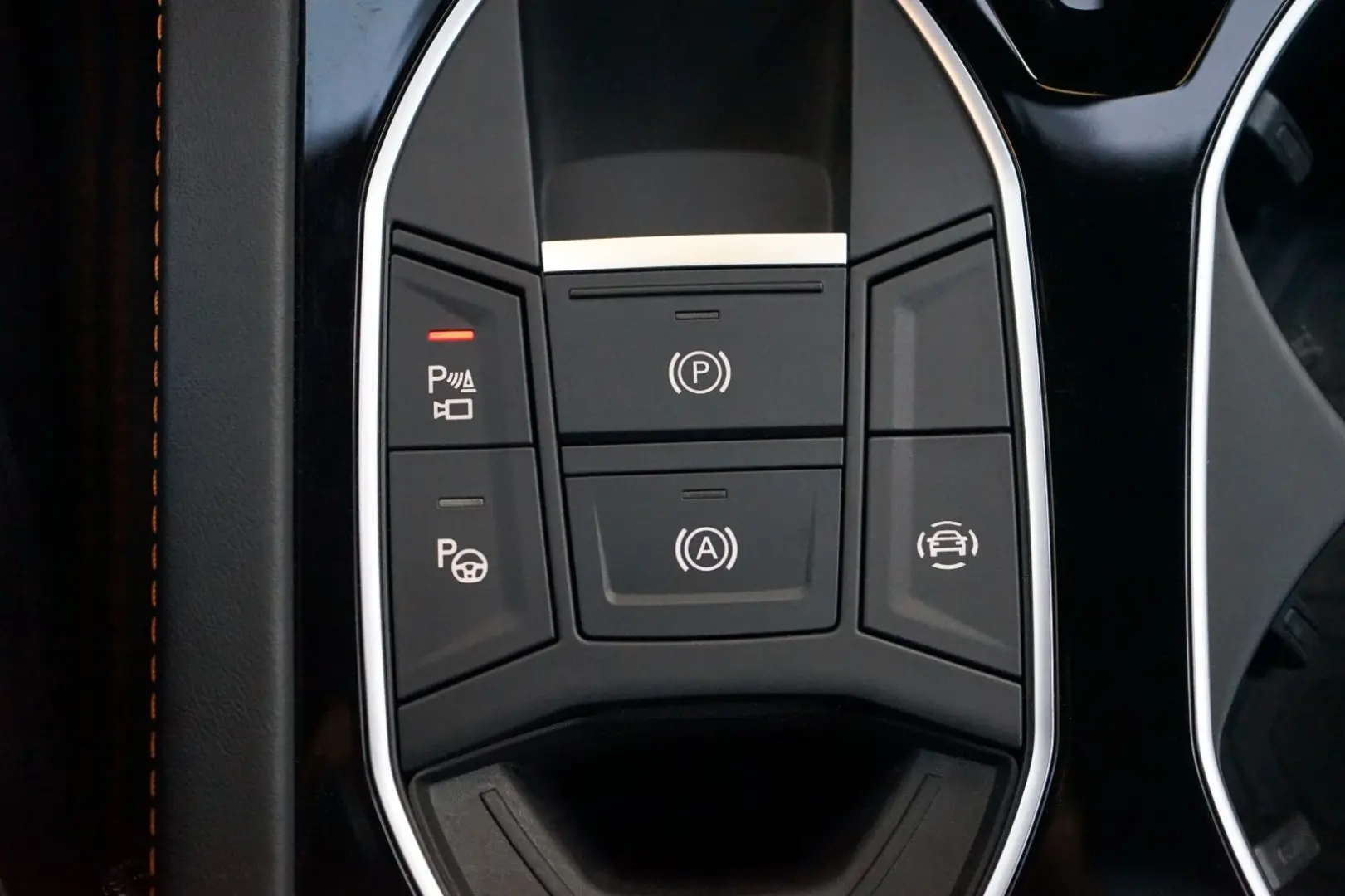 Urus 4.0 V8*ACC*B&O*PANORAMA*HEADUP*MASSAGE*LED*