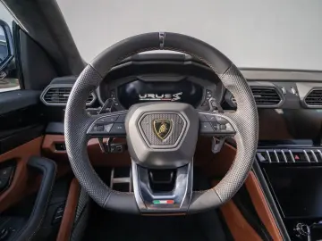 Urus S 23