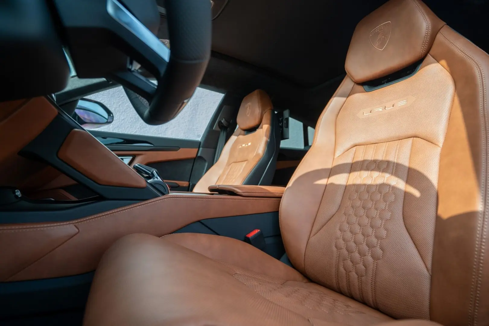 Urus S 23