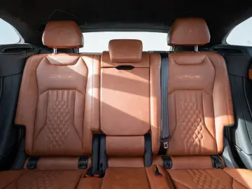 Urus S 23