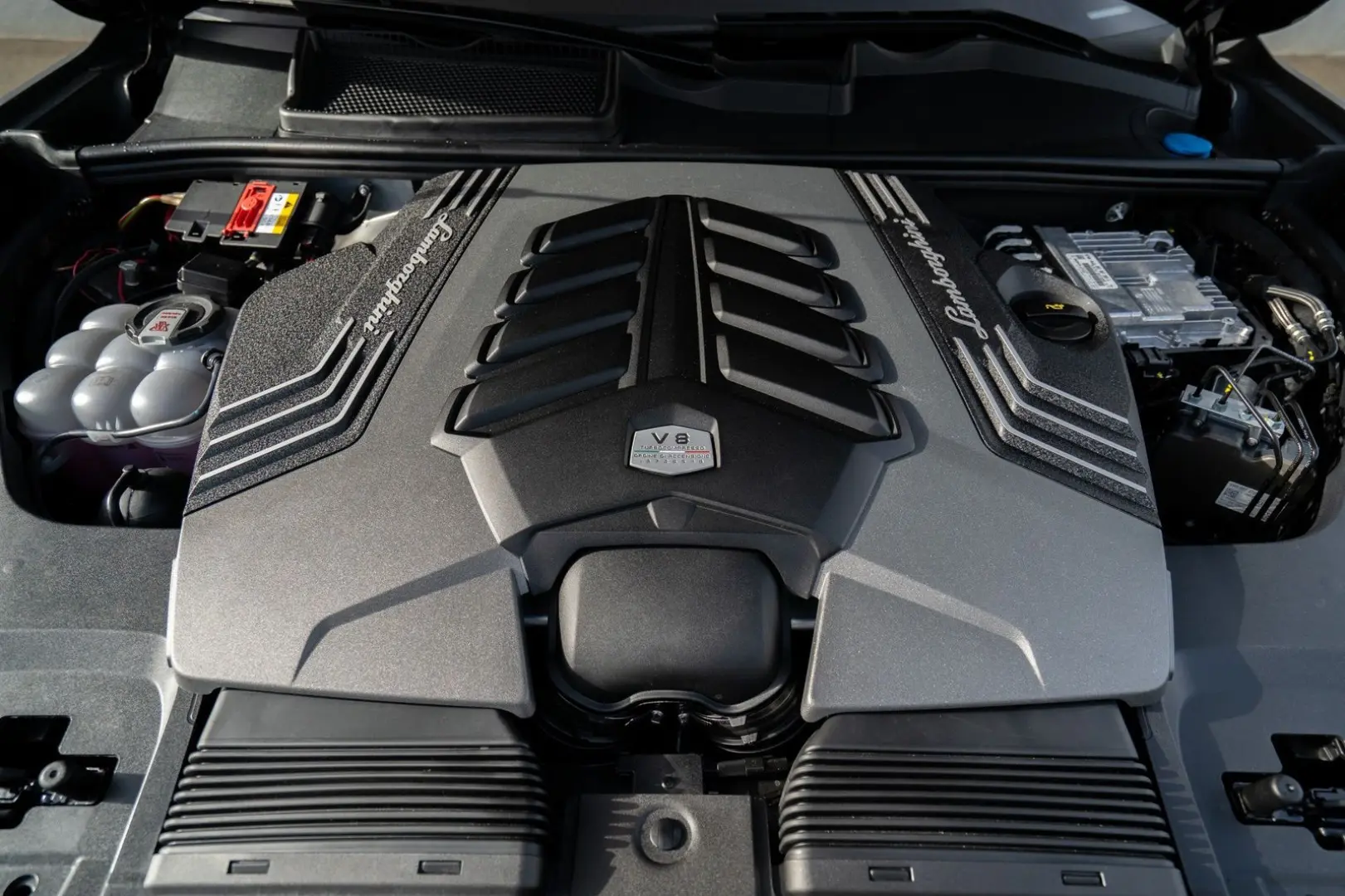 Urus S 23