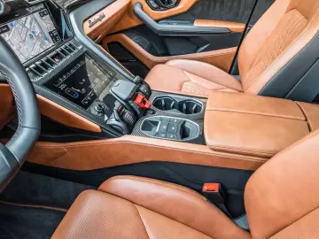 Urus S Blu Astraeus, Big Interior Carbon Pack