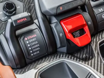 Urus S Blu Astraeus, Big Interior Carbon Pack