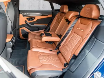 Urus S Blu Astraeus, Big Interior Carbon Pack