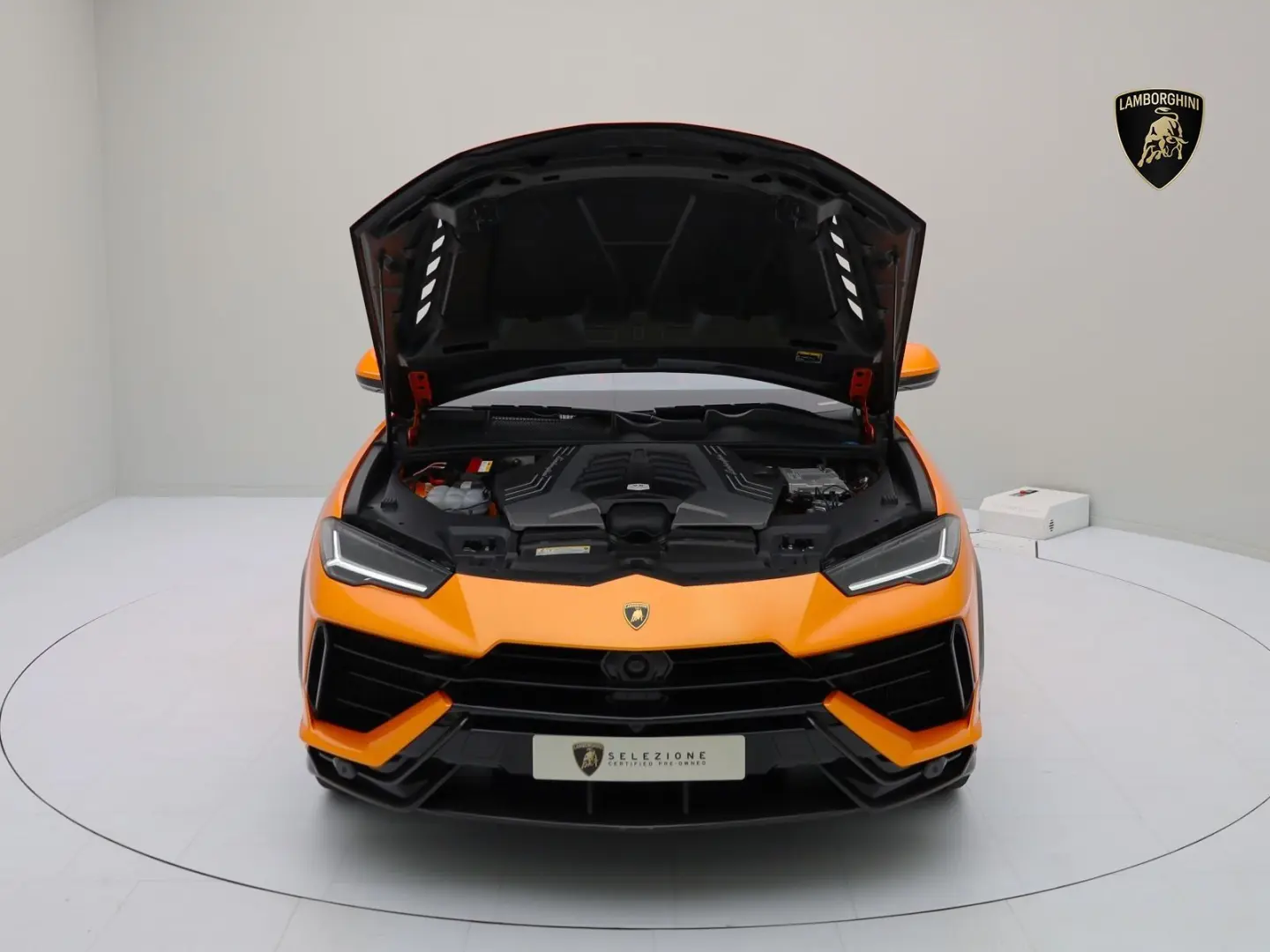 Urus Performante I CARBON I PANO I 4 SITZER I AK