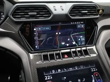 Urus Performante I CARBON I PANO I 4 SITZER I AK
