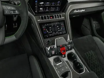 Urus Performante