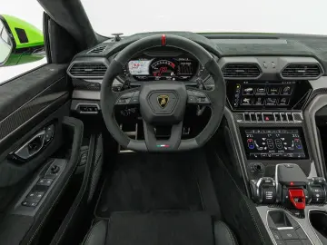 Urus Performante