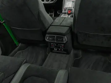 Urus Performante