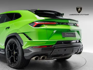 Urus Performante