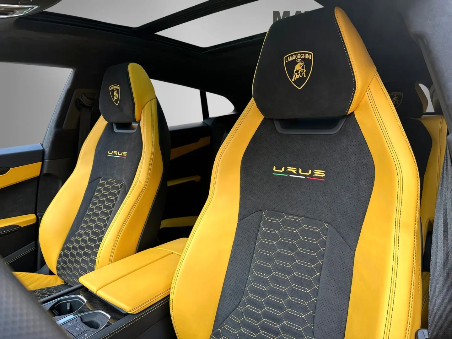 URUS Pearl Capsule Carbon Garantie&Service NEU