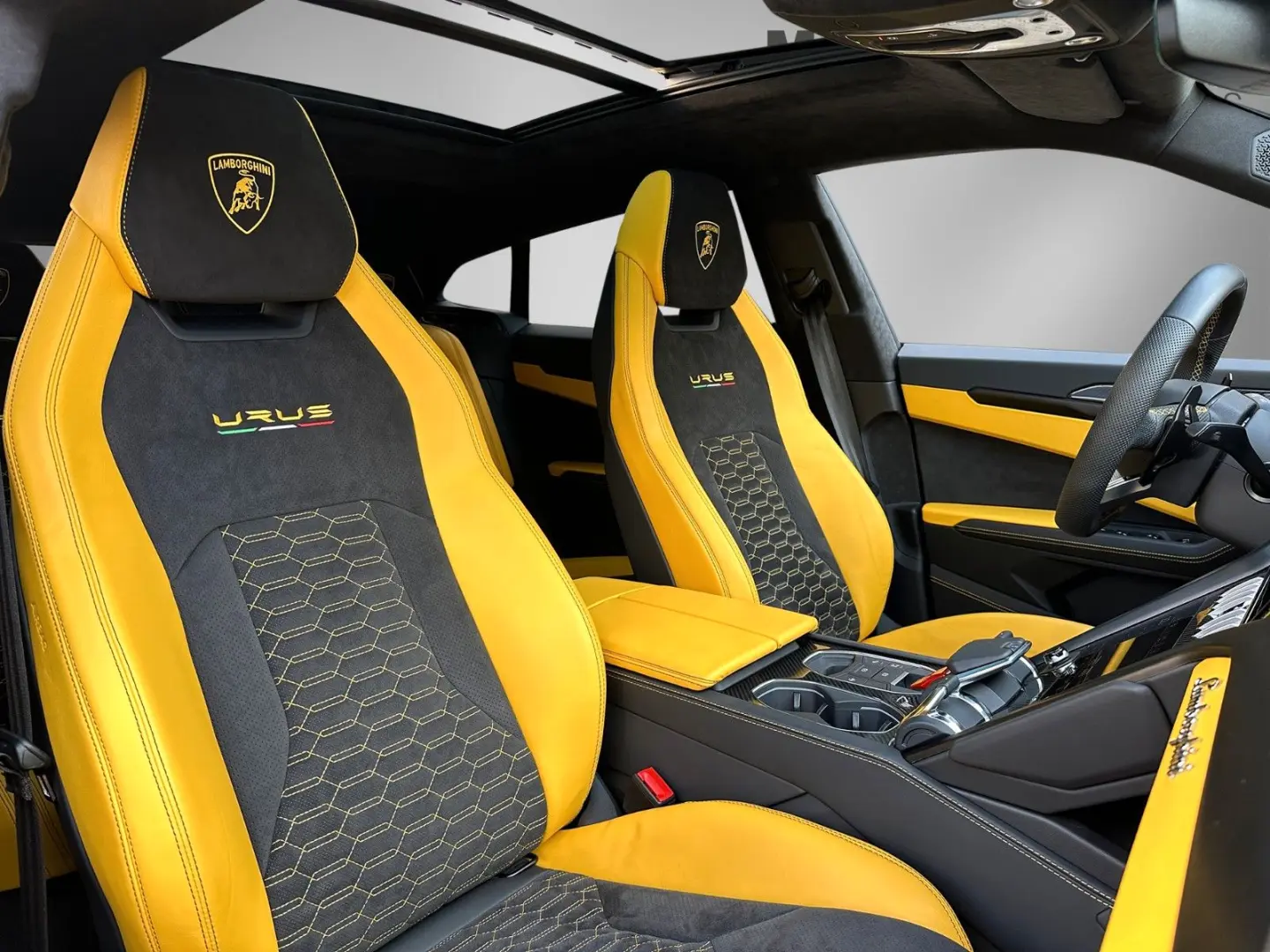 URUS Pearl Capsule Carbon Garantie&Service NEU
