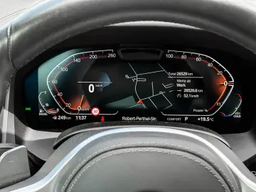 840d xDrive M SPORT+HUD+ACC+360+SOFT+LASER+B&W