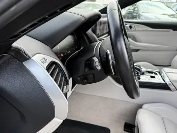 840d xDrive M SPORT+HUD+ACC+360+SOFT+LASER+B&W
