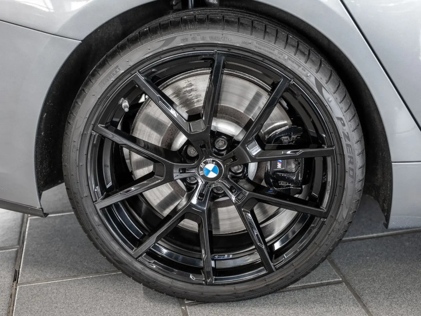 850i Gran Coupe xDrive FACEL. LED 360° HUD PANO