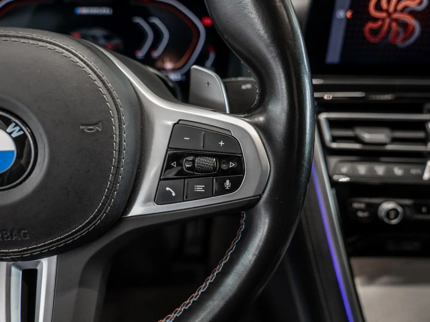 850i Gran Coupe xDrive FACEL. LED 360° HUD PANO